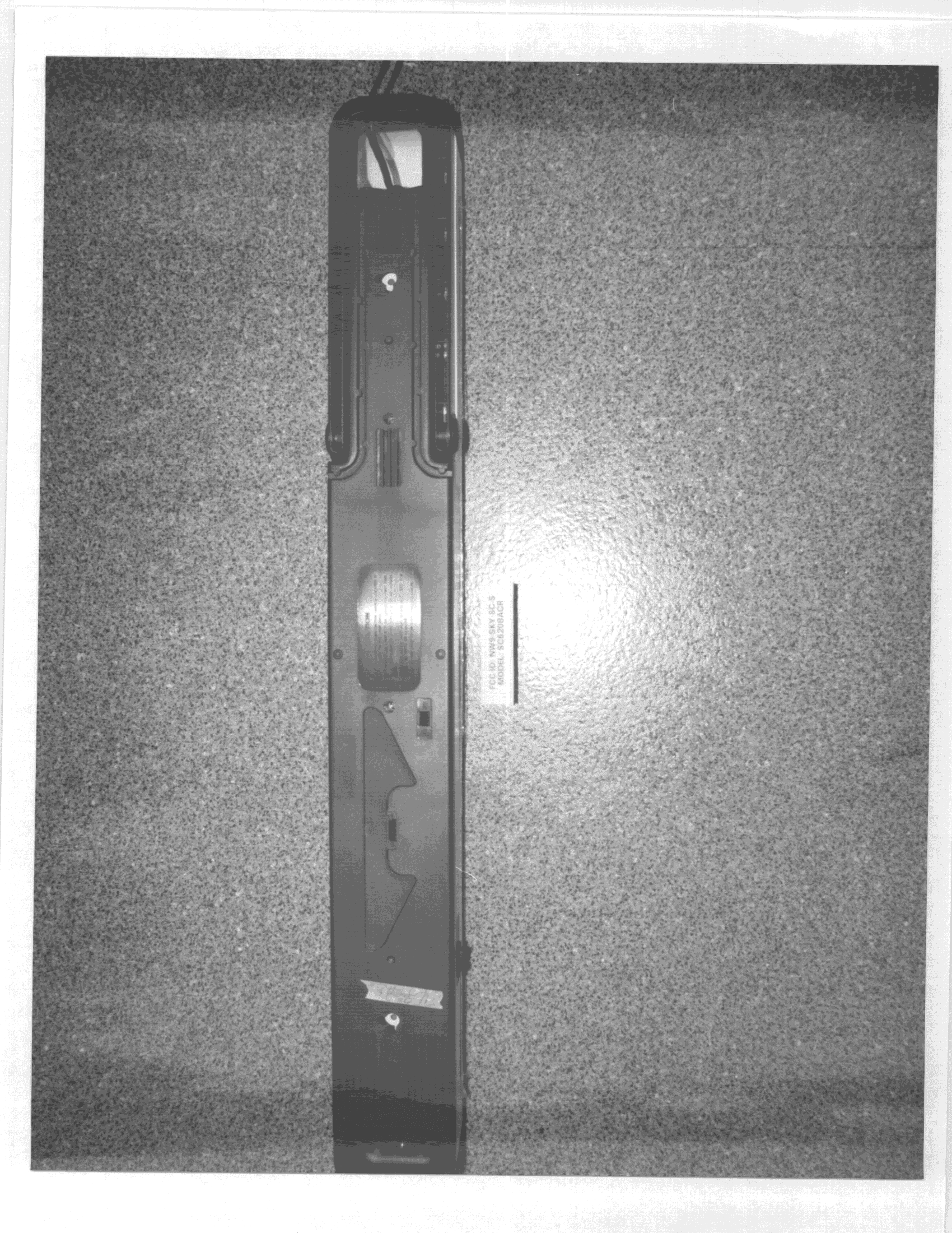 RF Light with internal receiver at 318 MHz. - FCC ID NW9-SKY-SC-S - Sky City International Ltd.