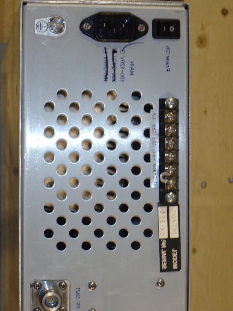 100 Watt FM Transmitter - FCC ID NXHMT100 - Richardson Electronics Ltd (3)