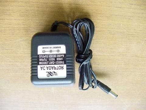 Wireless Camera Transmitter - FCC ID NYL24TXC02 - Racewood Technology Co. Ltd. (2)