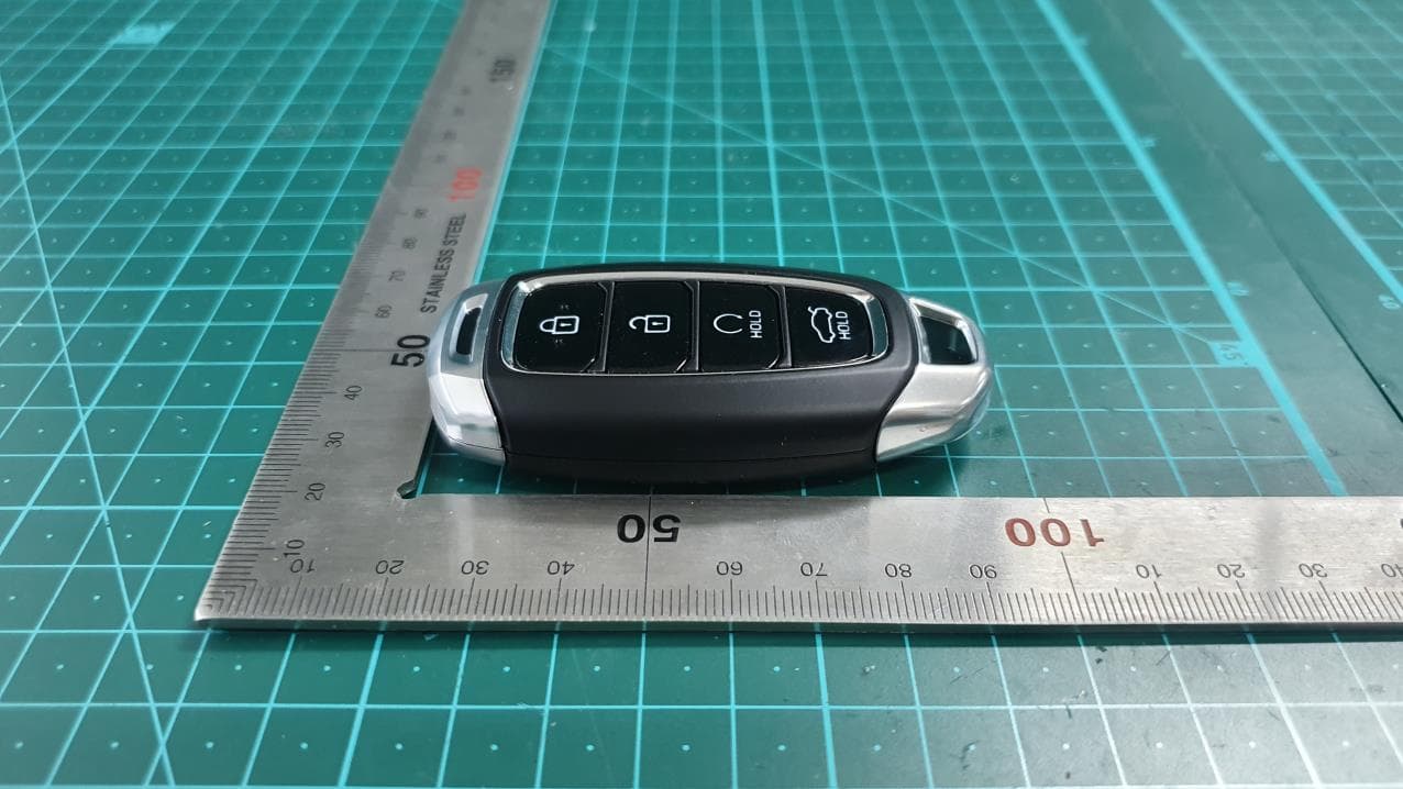 Remote Keyless Entry Transmitter - FCC ID NYOMBEC4FOB2004 - MOBASE ELECTRONICS CO., LTD. (4)