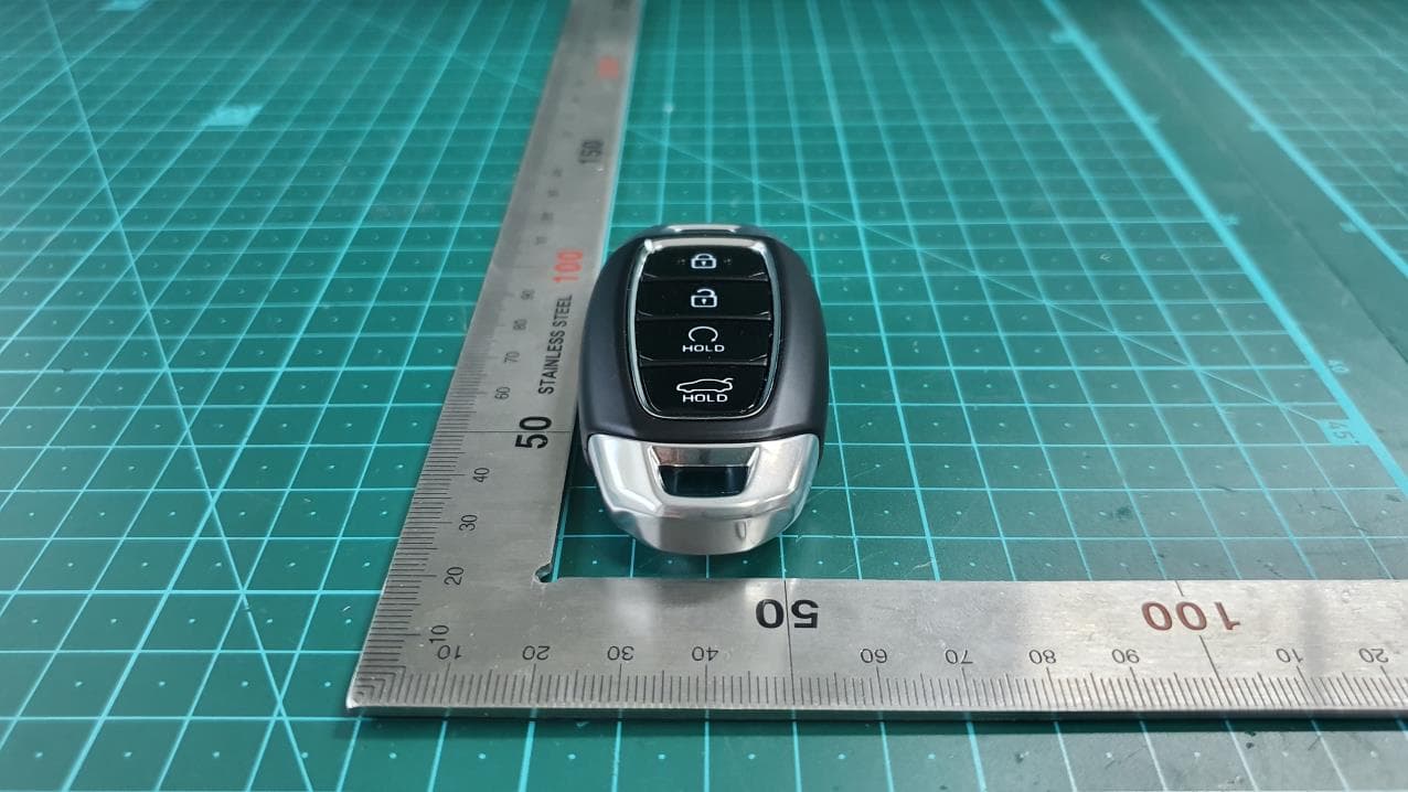 Remote Keyless Entry Transmitter - FCC ID NYOMBEC4FOB2004 - MOBASE ELECTRONICS CO., LTD. (3)