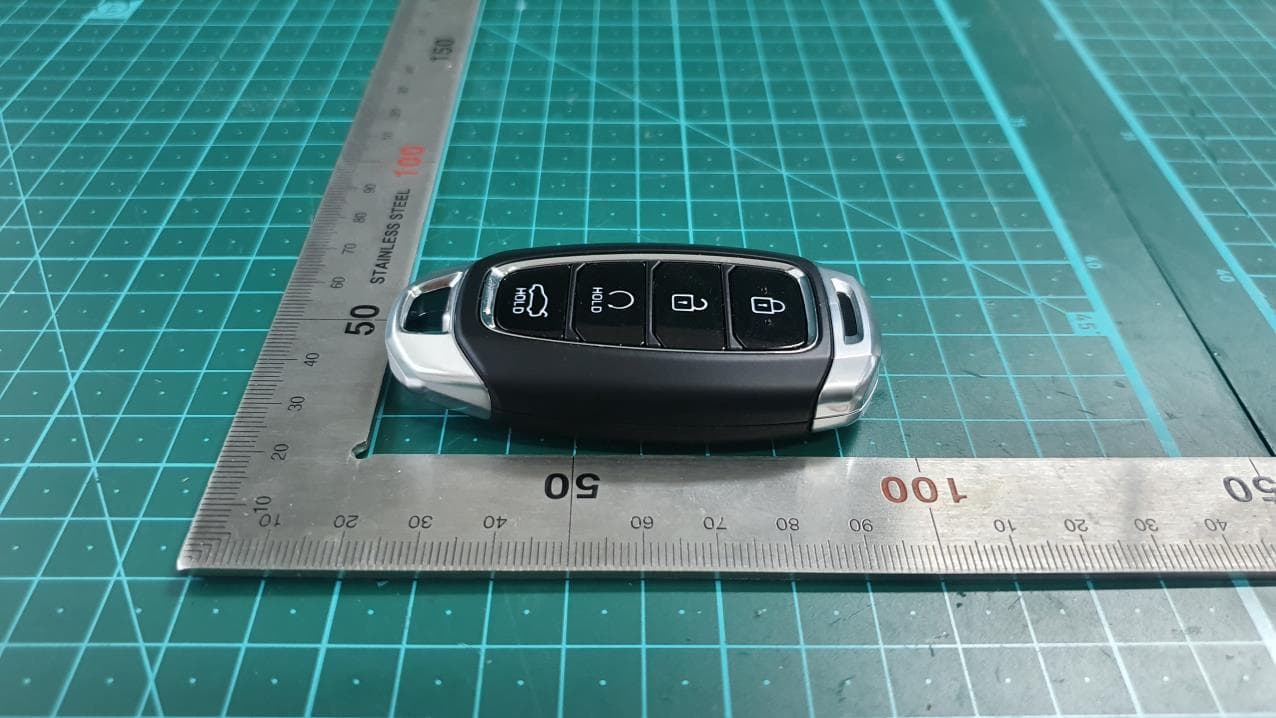 Remote Keyless Entry Transmitter - FCC ID NYOMBEC4FOB2004 - MOBASE ELECTRONICS CO., LTD. (2)