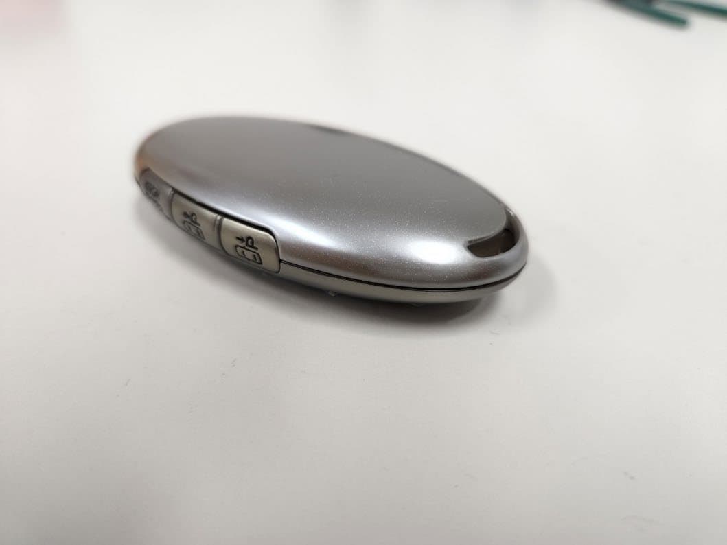 Remote Keyless Entry Transmitter - FCC ID NYOMBEC7FOB2208 - MOBASE ELECTRONICS CO., LTD. (5)