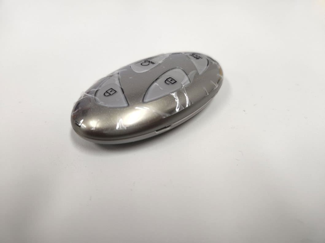 Remote Keyless Entry Transmitter - FCC ID NYOMBEC7FOB2208 - MOBASE ELECTRONICS CO., LTD. (4)