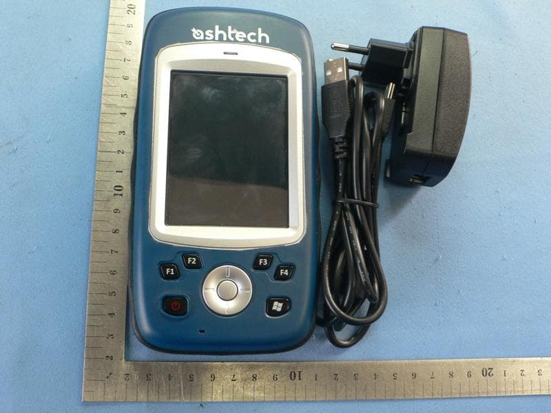 Portable GNSS Receiver - FCC ID NZI802140 - TRIMBLE EUROPE BV (5)