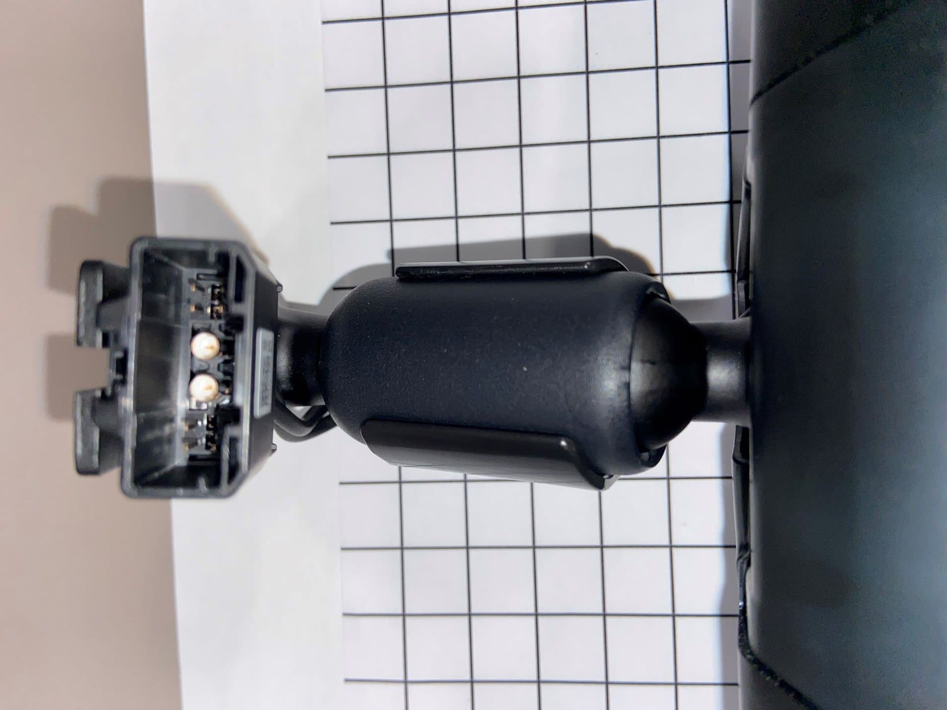 Wireless Garage Door Opener - FCC ID NZLFDMHL6A - Gentex Corporation (4)