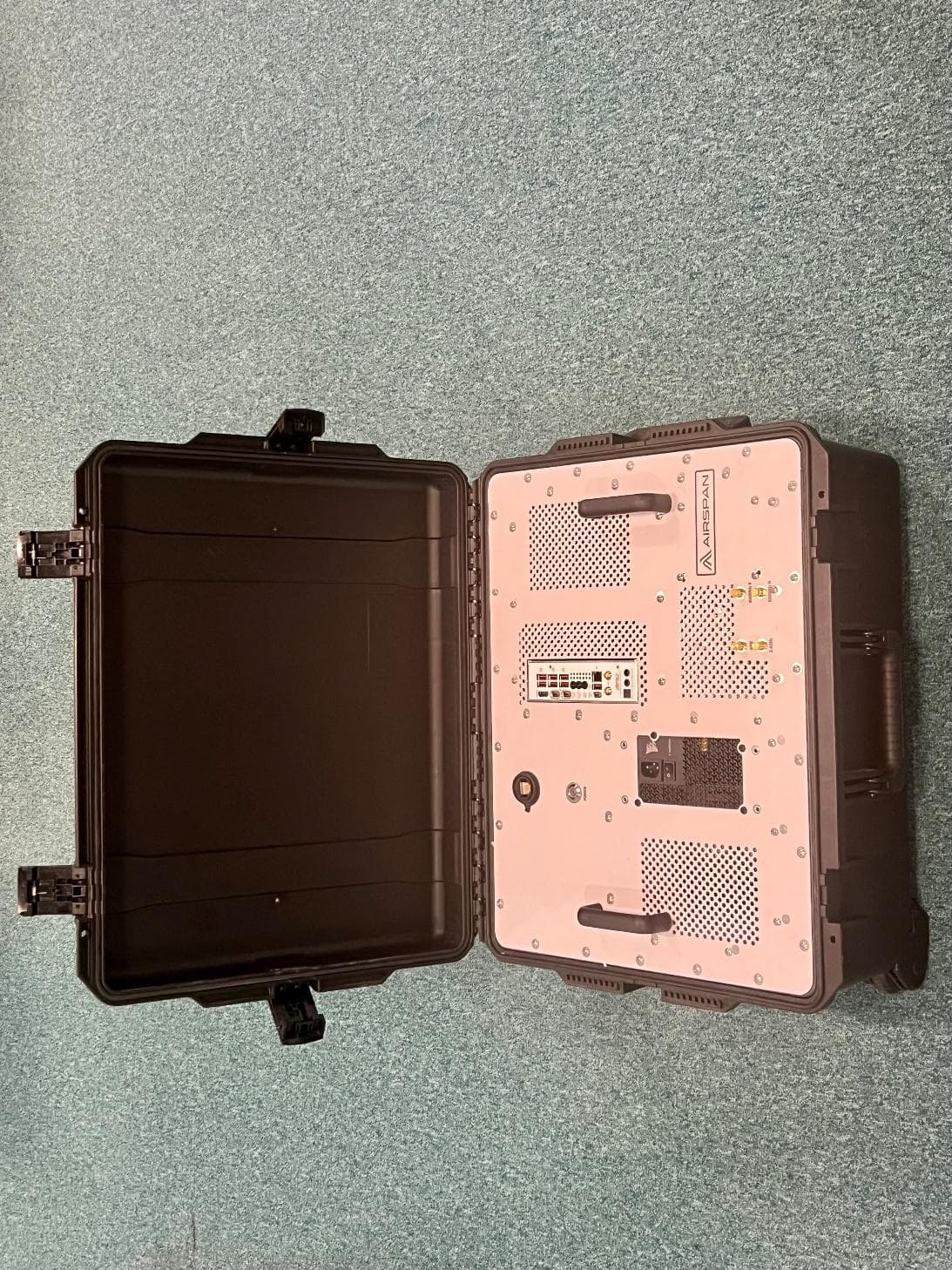 4G/5G Small Cell Transportable Base Station used for testing ATG network installations. - FCC ID O2J-CBATG - Airspan Communications Limited (3)