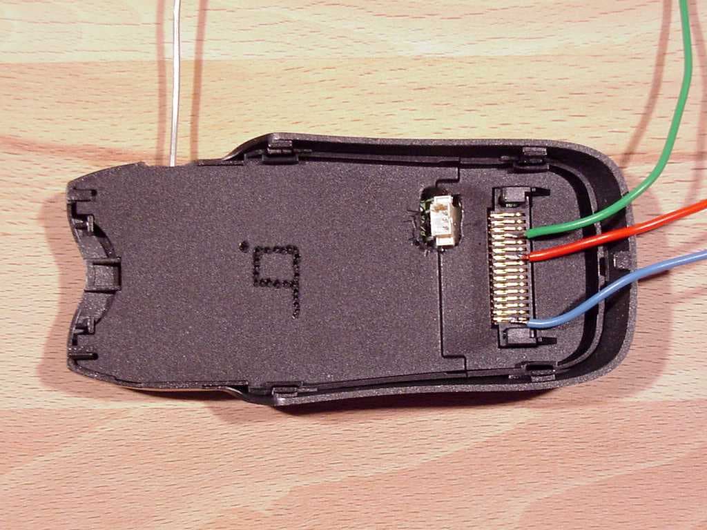 Motorola Bluetooth Phone Base unit - SYN8705A - FCC ID O2OSYN8705A - Digianswer A/S
