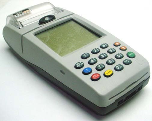 Hand Held Point of Sale Device - FCC ID O2SNURIT8000SWD - Verifone Inc.