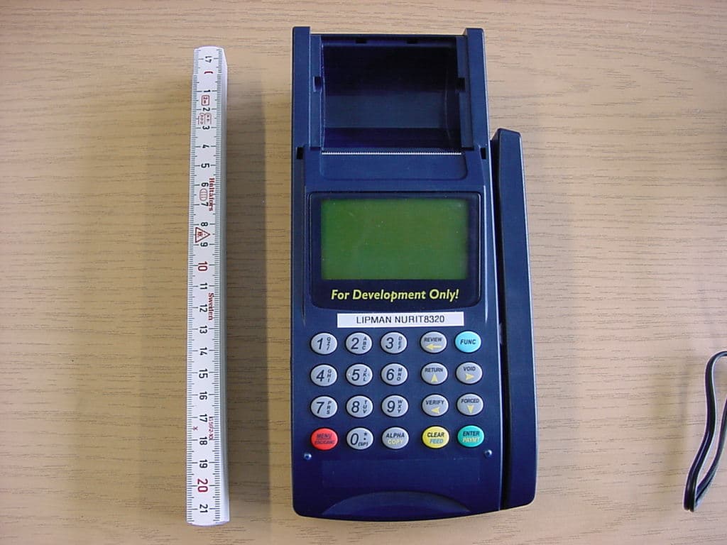 PCS Payment Terminal - FCC ID O2SNURIT8320S4 - Verifone Inc. (5)