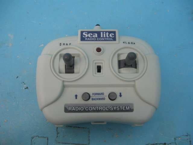 Remote Control Boat - FCC ID O2X93056 - Golden Bright Manufacturer Ltd