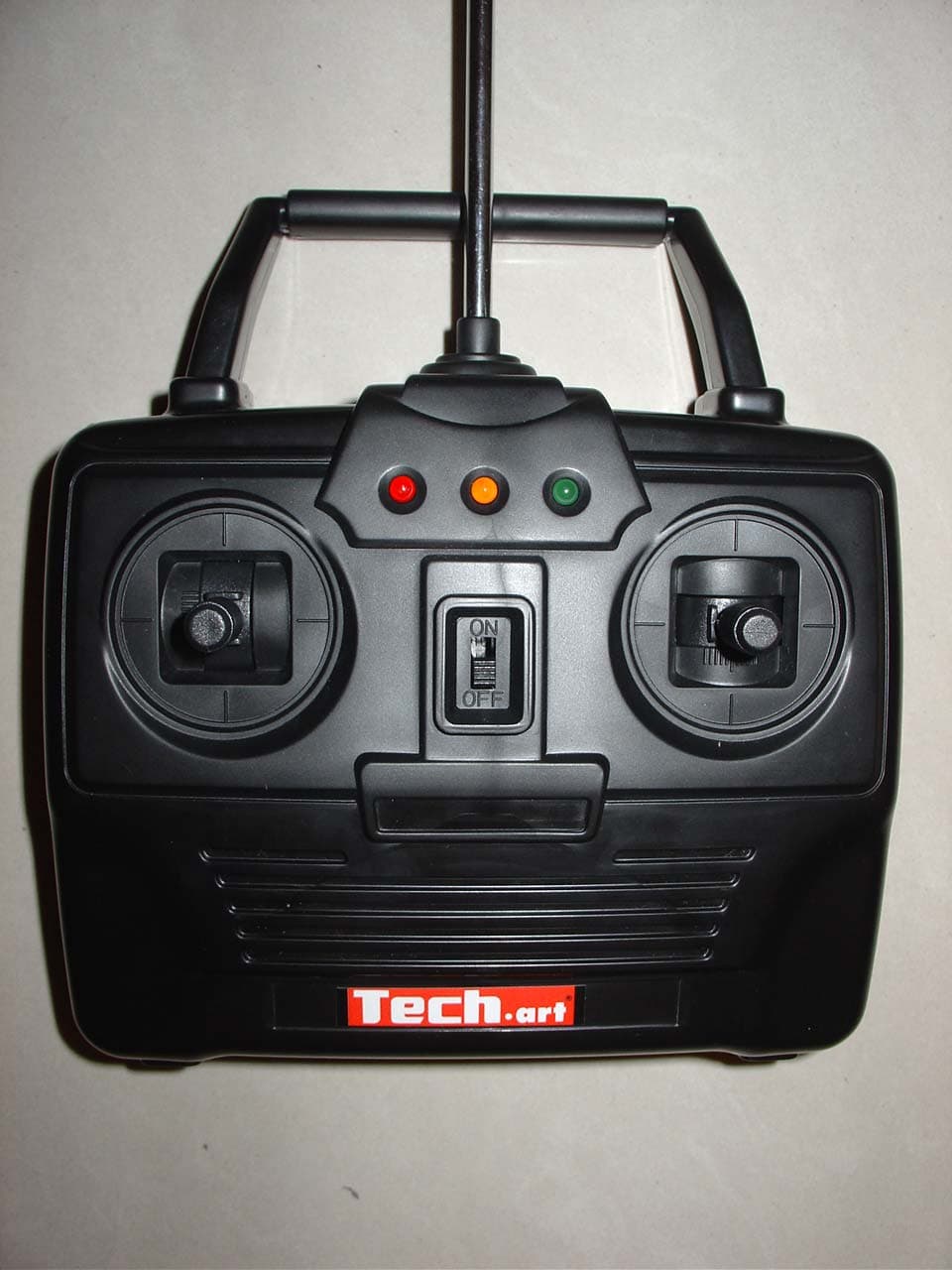 WIRELESS RC/TOY-TX - FCC ID O2X9805 - Golden Bright Manufacturer Ltd