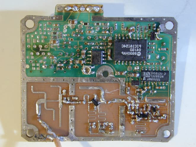 2.4 GHz Wireless Indoor Security Transmitter - FCC ID O3GDVL3000T - Digicom Corporation