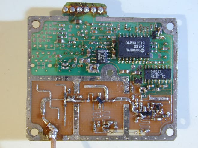 2.4 GHz Wireless Indoor Security Transmitter - FCC ID O3GDVL3000T - Digicom Corporation (3)