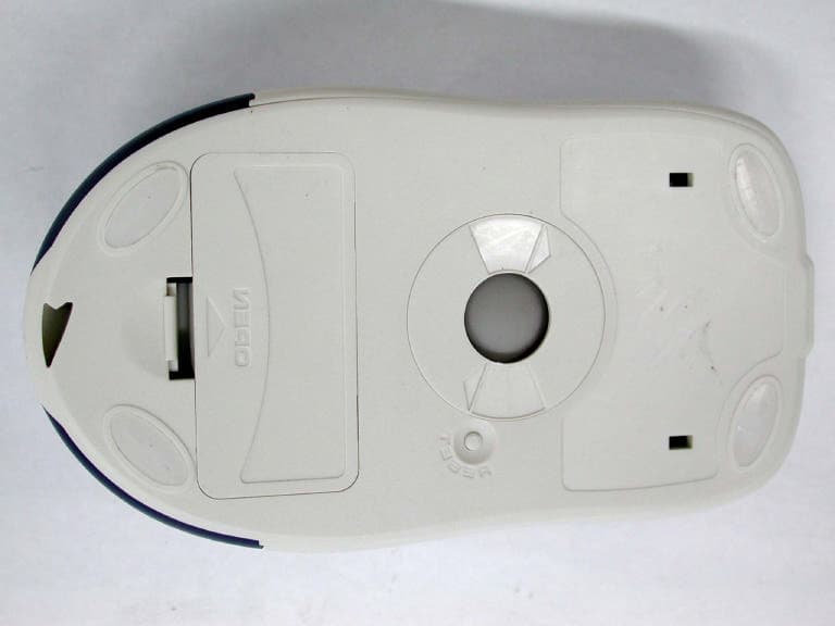 Wireless Mouse - FCC ID O3L-PD-0010501 - Paten Wireless Technology Inc. (2)