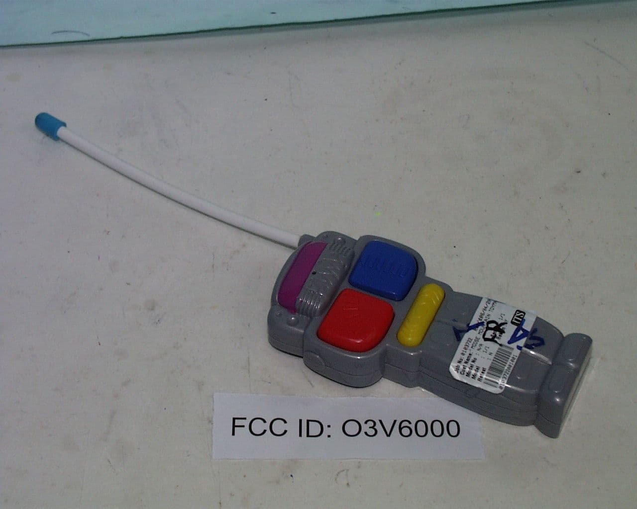Remote Control Toy - FCC ID O3V6000 - Moose Mountain Toymakers Ltd.