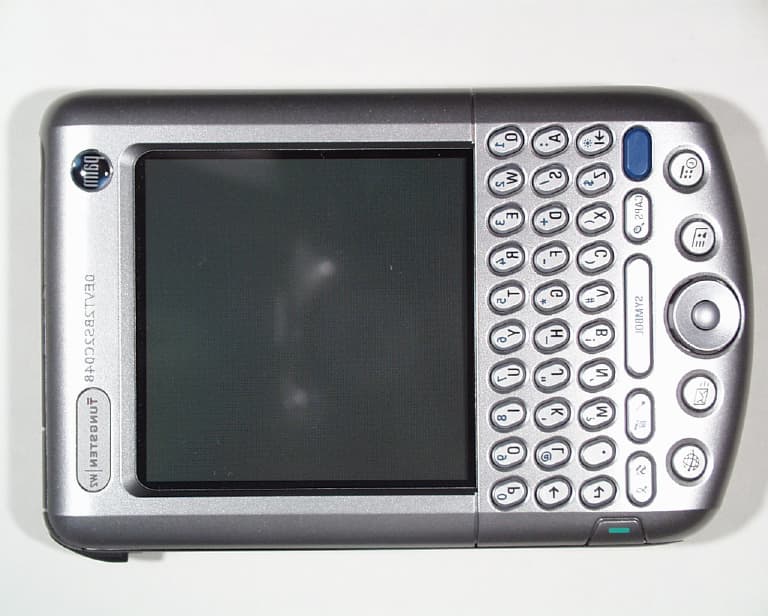 PDA With 802.11b WLAN - FCC ID O3W200000 - Palm Inc (4)