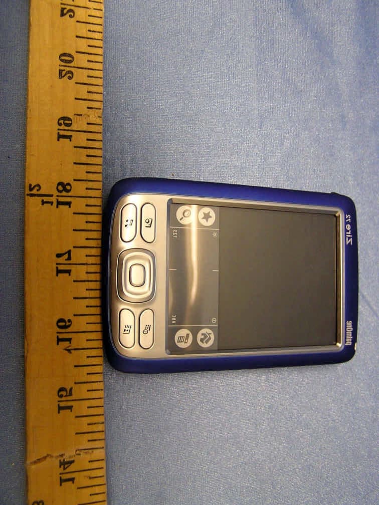 PDA With Bluetooth - FCC ID O3W810 - Palm Inc (3)