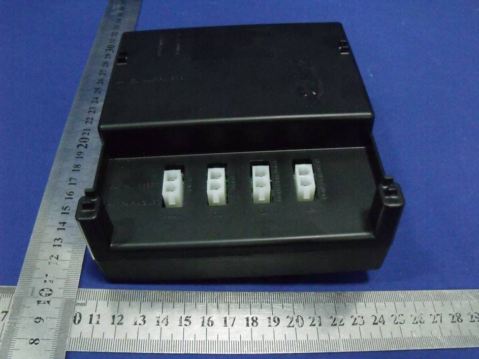 Control Unit 258-2 - FCC ID O3YCU258-2 - DewertOkin GmbH (3)