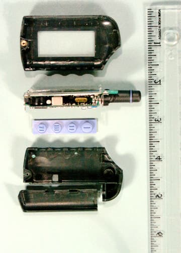 Transceiver of Car Alarm/Remote Engine Starter - FCC ID O44J2000R - Youngshin Electronics Co., LTD. (2)