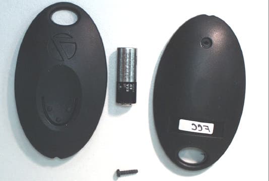 DSC - Part 15 Security/Remote Control Transmitter - FCC ID O4AELARTT - Lithonia Lighting (2)