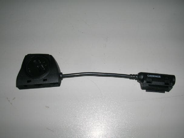 Bike Speed and Cadence Combo Transmitter - FCC ID O4G-BELLCOMB-A - Dayton Industrial Co., Ltd.