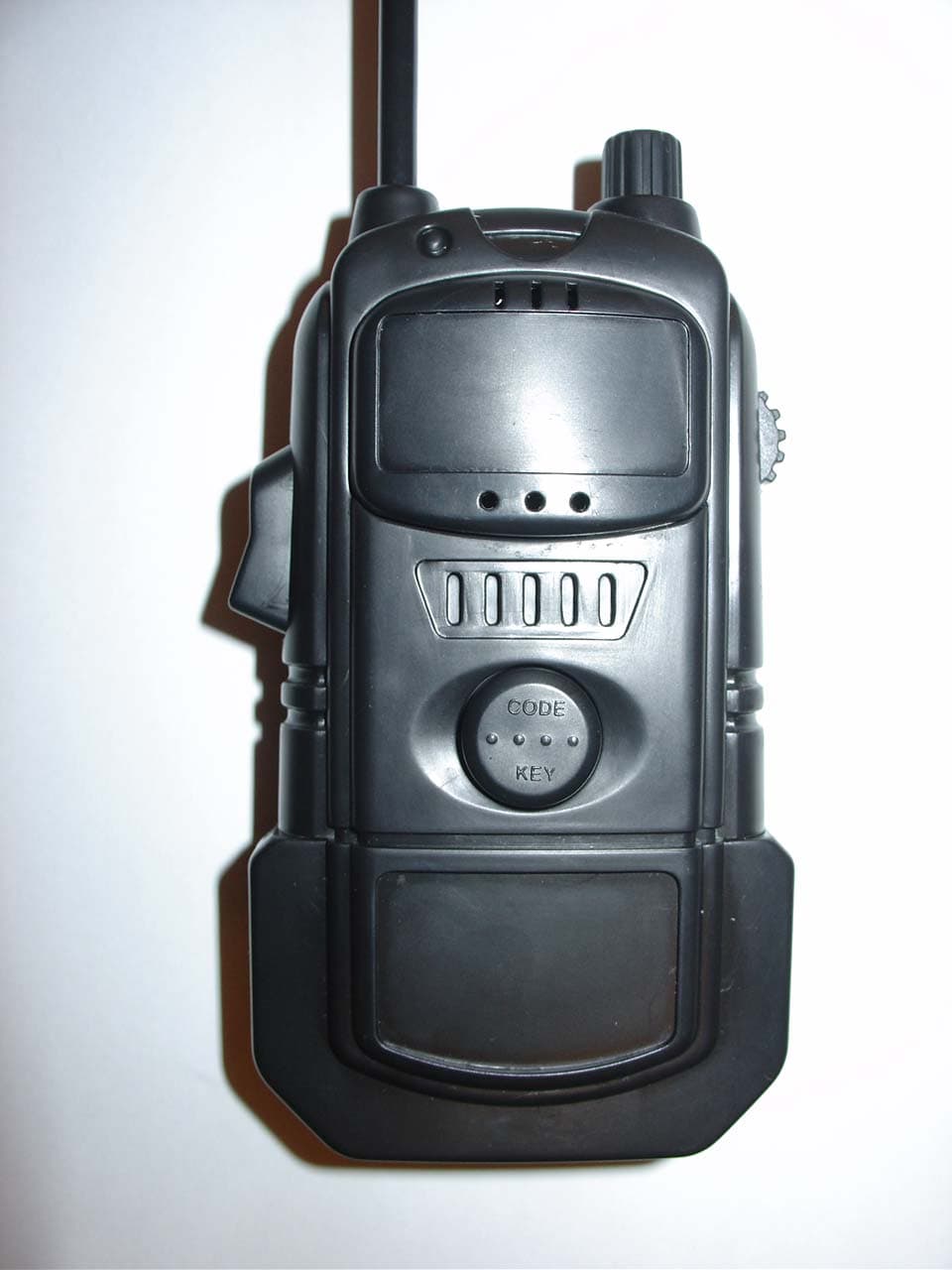 49MHz WALKIE TALKIE - FCC ID O4Y10048 - 200 Toy (HK) Ltd. (2)