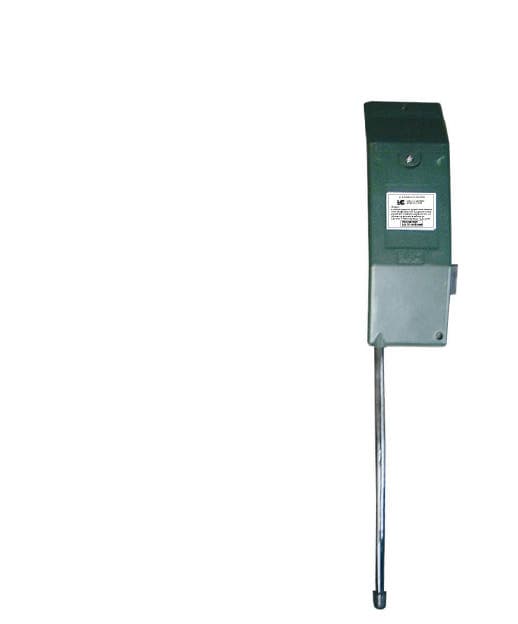 49 MHz Walkie Talkie - Transmitter - FCC ID O4Y21009B - 200 Toy (HK) Ltd. (2)