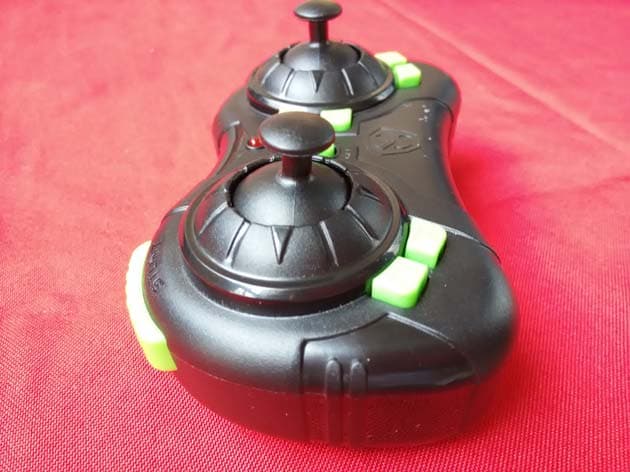 Sky Viper Nano Quad - FCC ID O5301529TX24G - Skyrocket Toys LLC