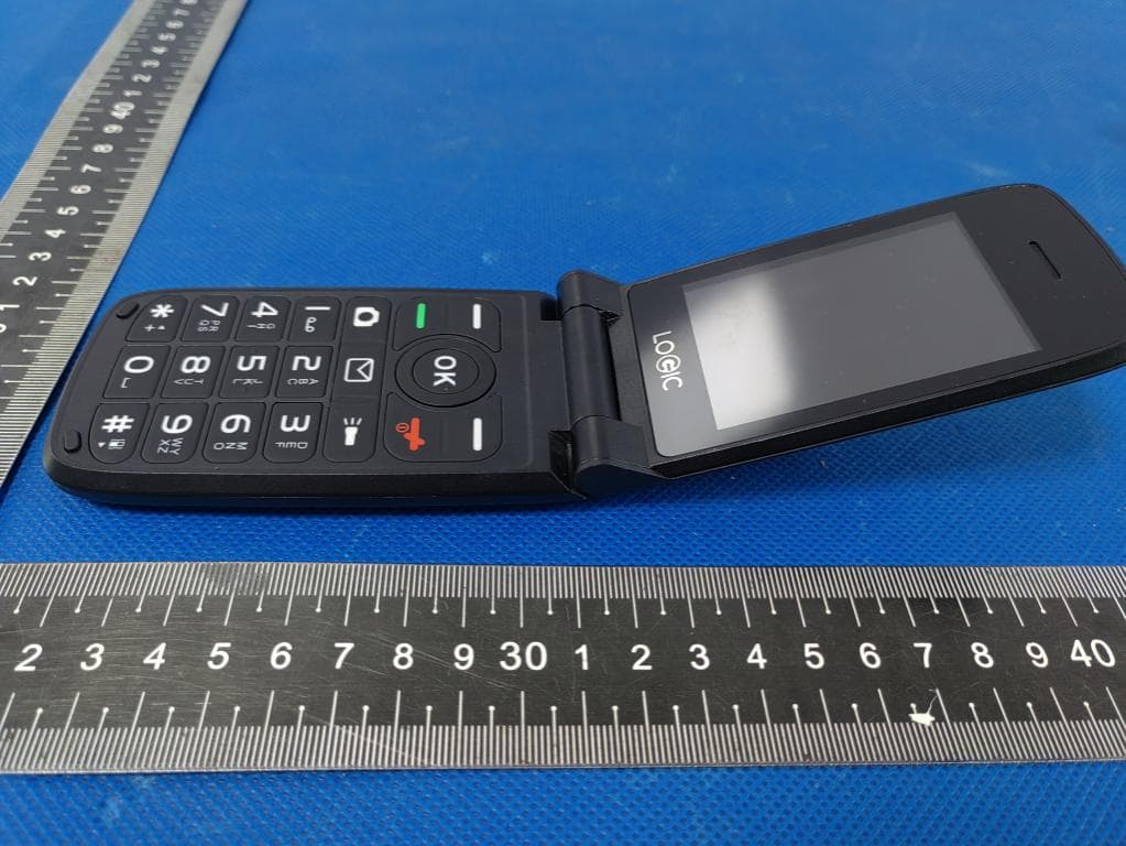 2G flip phone - FCC ID O55181823 - SWAGTEK (5)