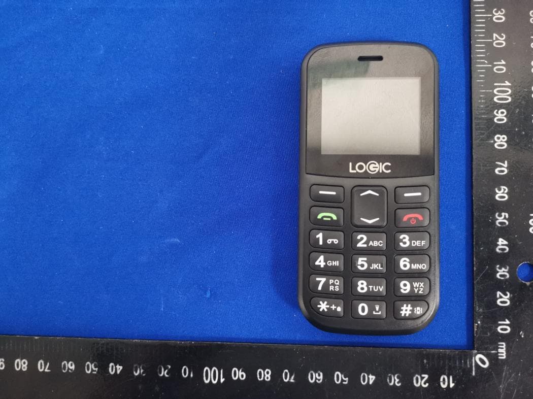 1.8 inch 2G Senior Phone - FCC ID O55182020 - SWAGTEK (3)