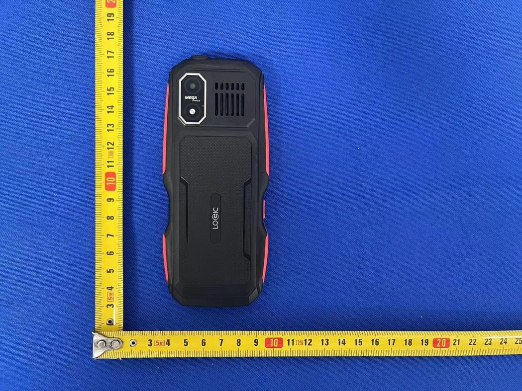 4G BAR PHONE - FCC ID O55241724 - SWAGTEK (4)