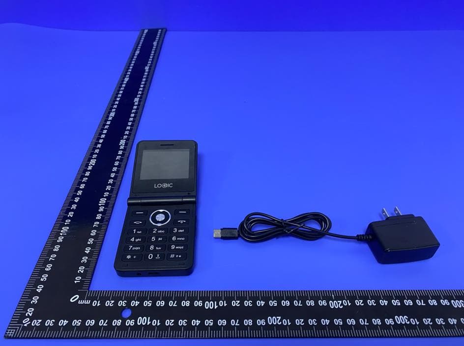 4G Flip phone - FCC ID O55245123 - SWAGTEK (2)