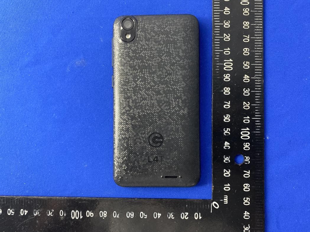 4.0 inch 4G Smart Phone - FCC ID O55402220 - SWAGTEK