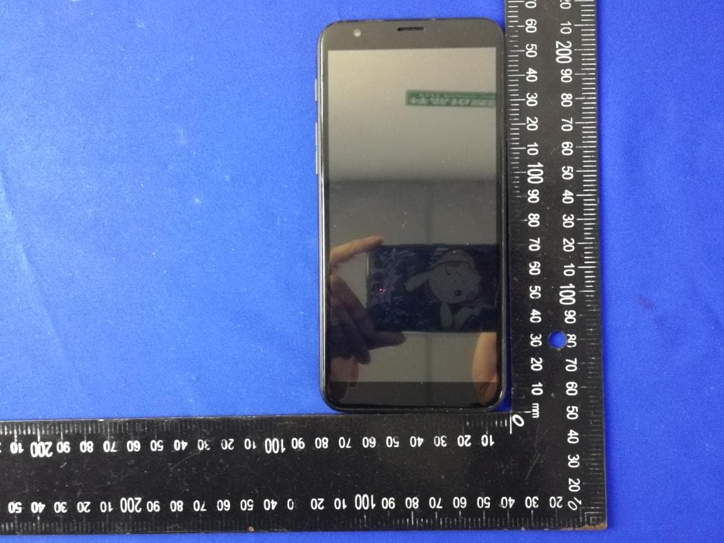 6.0 inch 4G Smart Phone - FCC ID O55604619 - SWAGTEK (4)