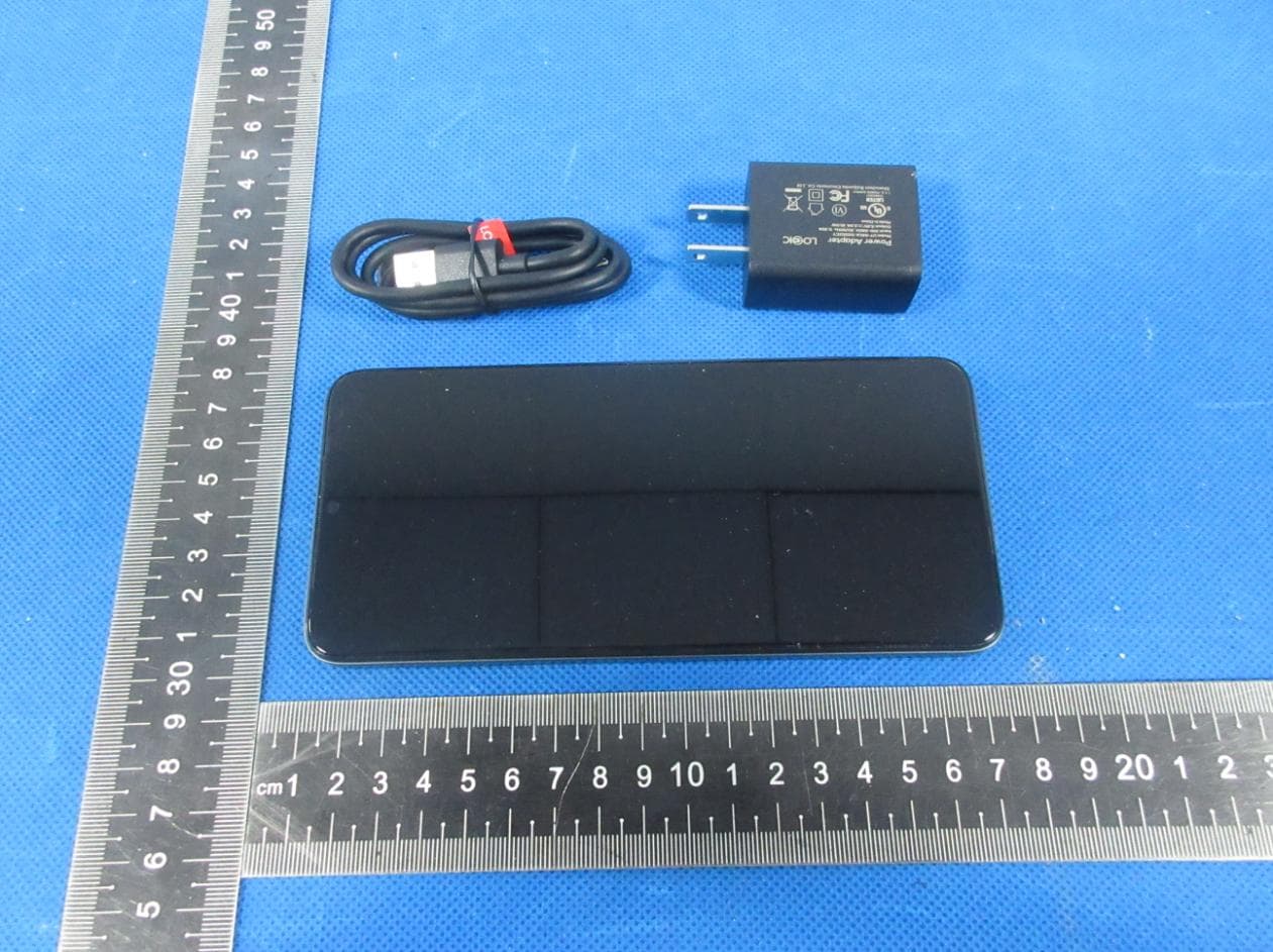 4G Smart Phone - FCC ID O556562923 - SWAGTEK