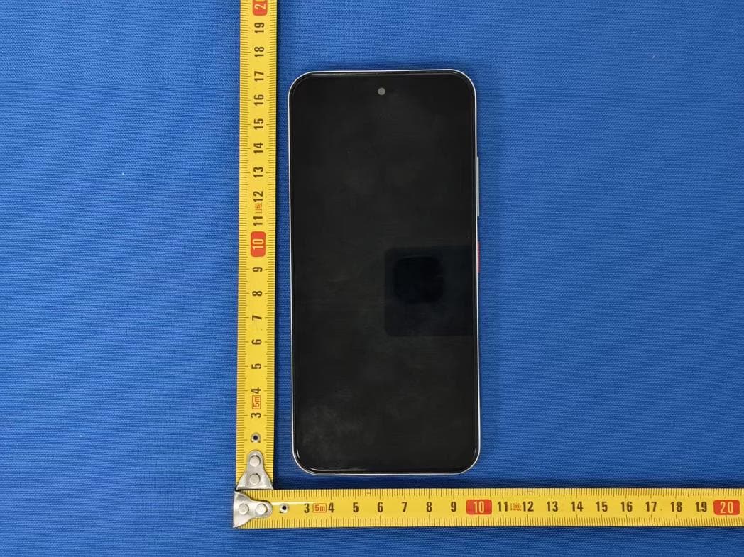 4G MOBILE PHONE - FCC ID O55671626 - SWAGTEK