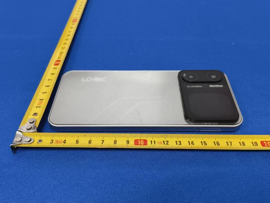 4G MOBILE PHONE - FCC ID O55671626 - SWAGTEK (5)