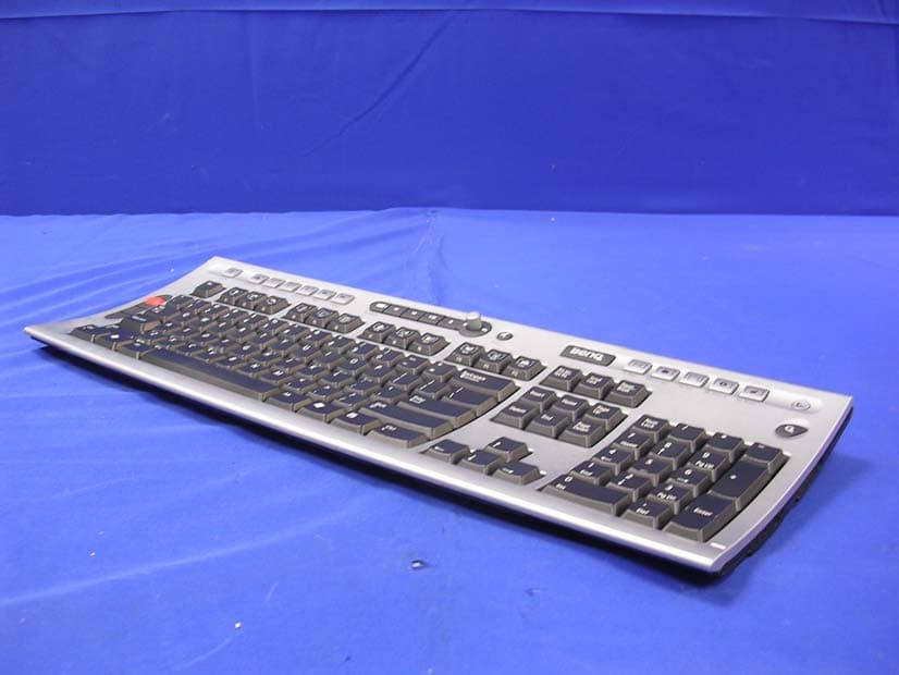 BLUETOOTH KEYBOARD - FCC ID O62AM750 - Darfon Electronics Corp