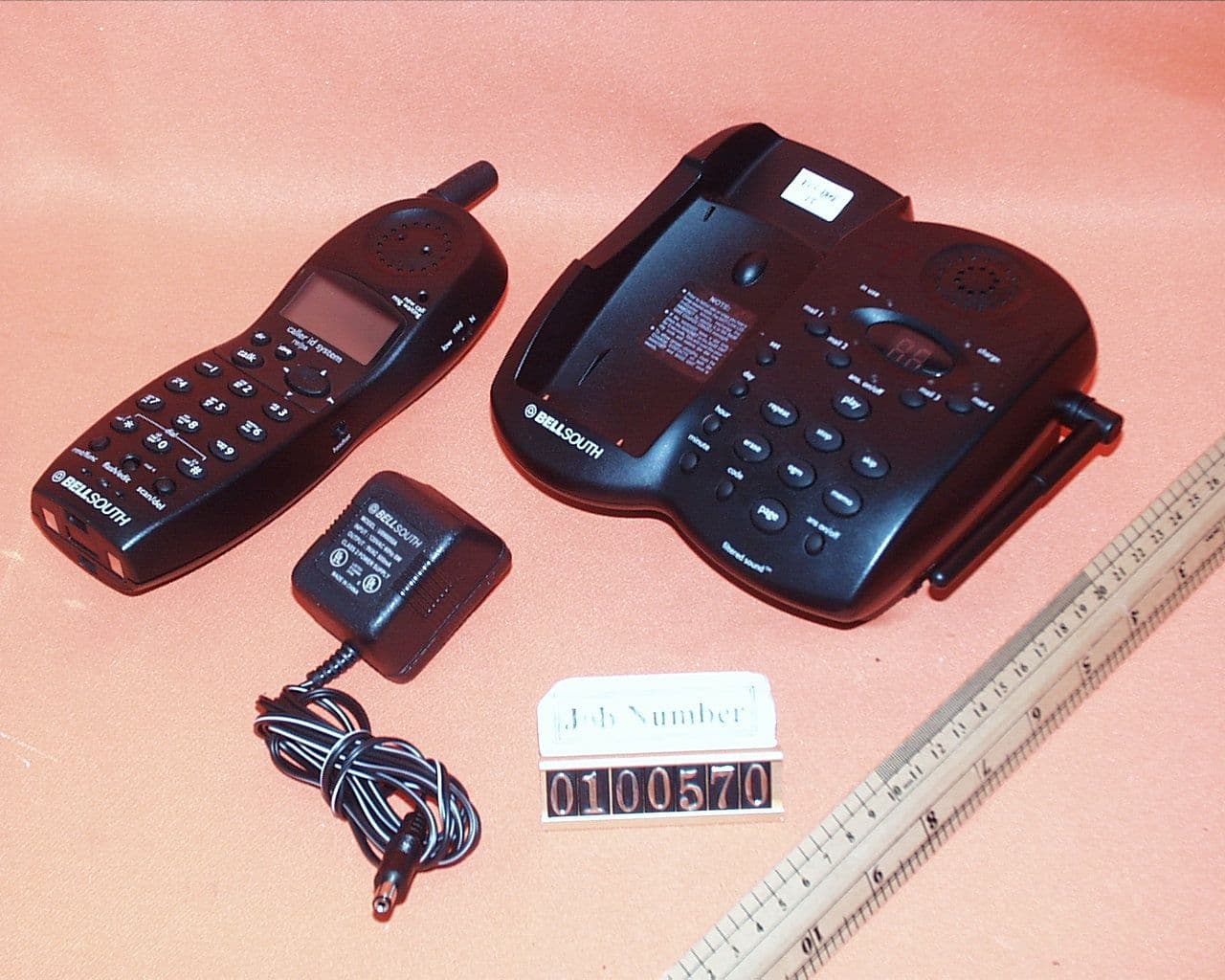 900 MHz 40 Channel Cordless Phone with CID & DAM - FCC ID O63M46001 - Lionda Technology Co Ltd