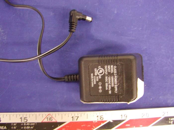 2.4GHz Digital Spread-Spectrum Cordless Phone - FCC ID O63PM3320DLD04 - Lionda Technology Co Ltd (3)