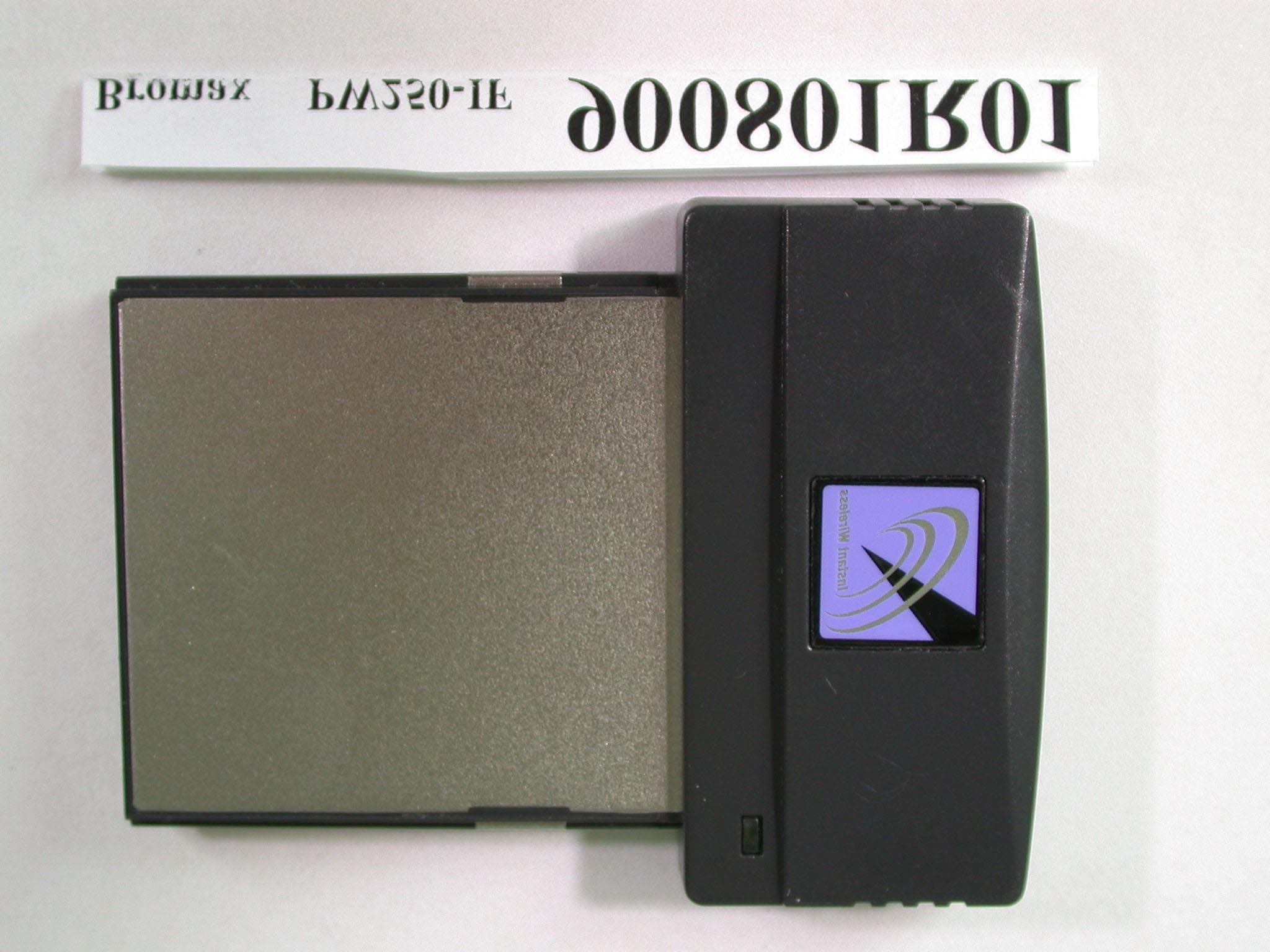 CF Wireless LAN Card - FCC ID O6M-PW250 - BroMax Communications Inc (2)