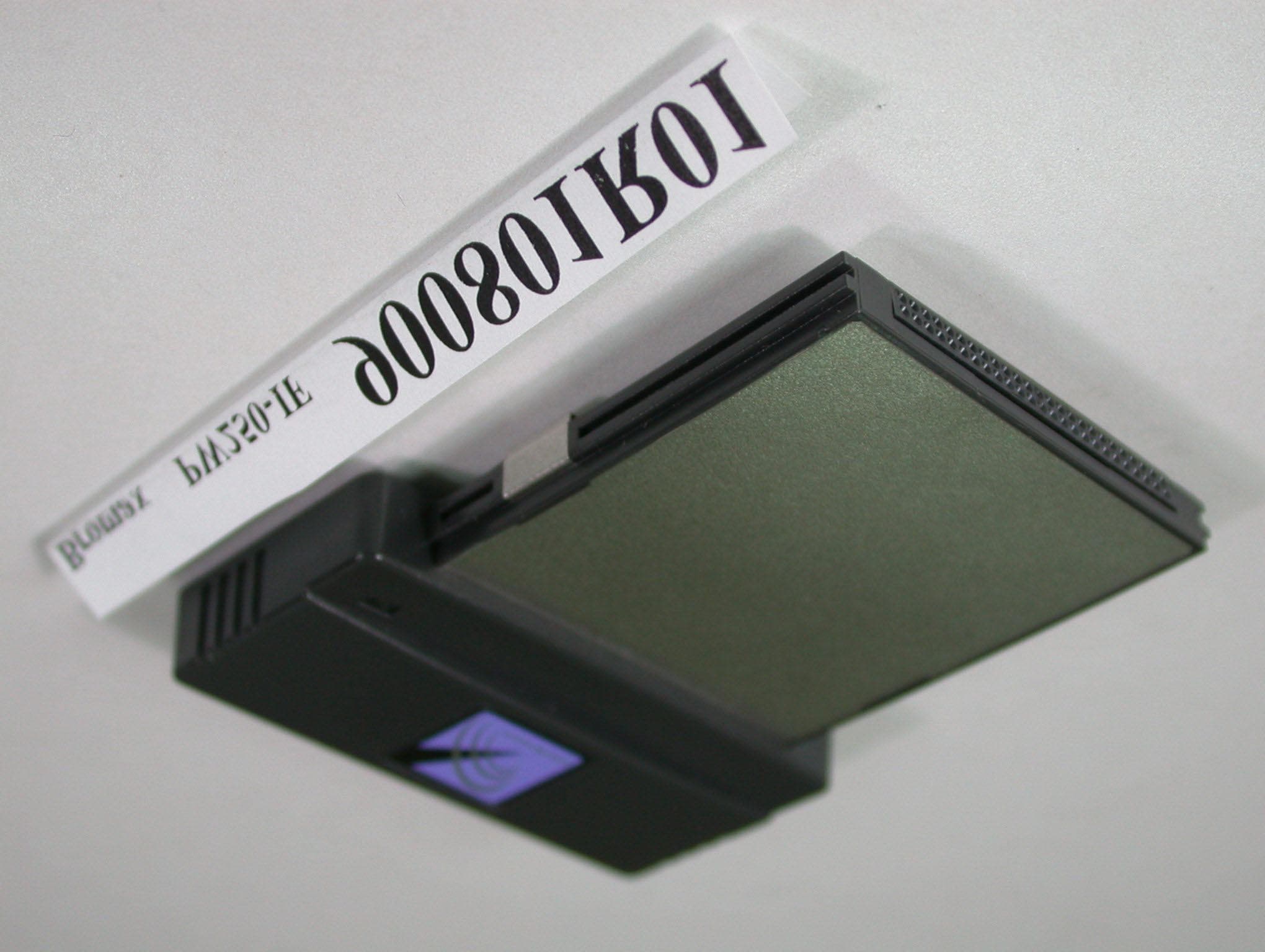 CF Wireless LAN Card - FCC ID O6M-PW250 - BroMax Communications Inc (3)