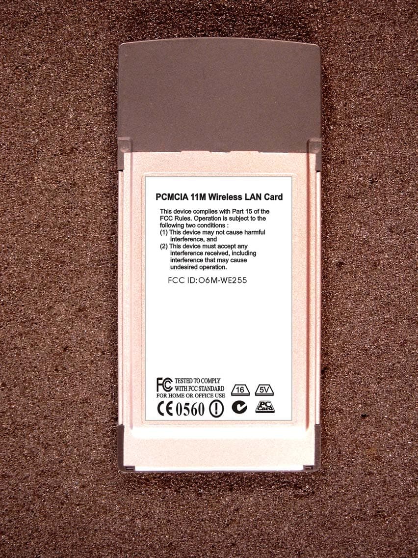 2.4 GHz WLAN PCMCIA Card - FCC ID O6M-WE255 - BroMax Communications Inc