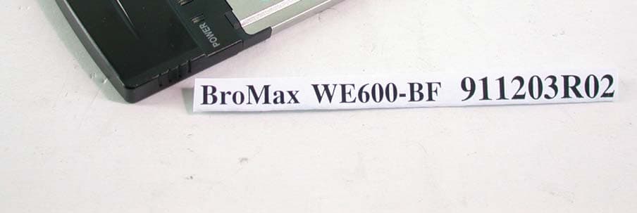 54M WLAN CardBus Adapter - FCC ID O6M-WE600BF - BroMax Communications Inc (4)