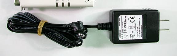 Wireless Print Server - FCC ID O6M-WR251 - BroMax Communications Inc (4)