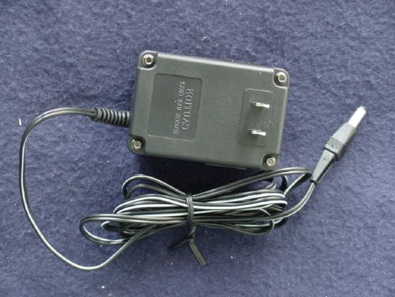 2.4GHz Wireless Video Camera - FCC ID O6O-008-00VOC9 - Falcon Machine Tools Co Ltd (2)