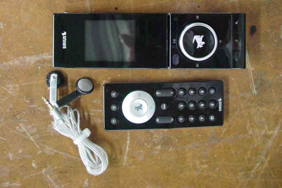 Satellite Redio Receiver (Dock Unit) - FCC ID O6ZS50-C3 - Humax Co., Ltd.