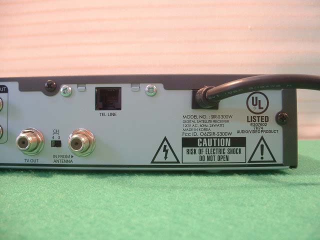 Digital Satellite Receiver - FCC ID O6ZSIR-S300W - Humax Co., Ltd. (4)