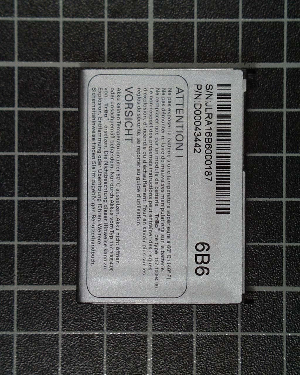PDA Phone with CDMA 2000 /1xEVDO and Bluetooth - FCC ID O8F-895 - Palm Inc (4)